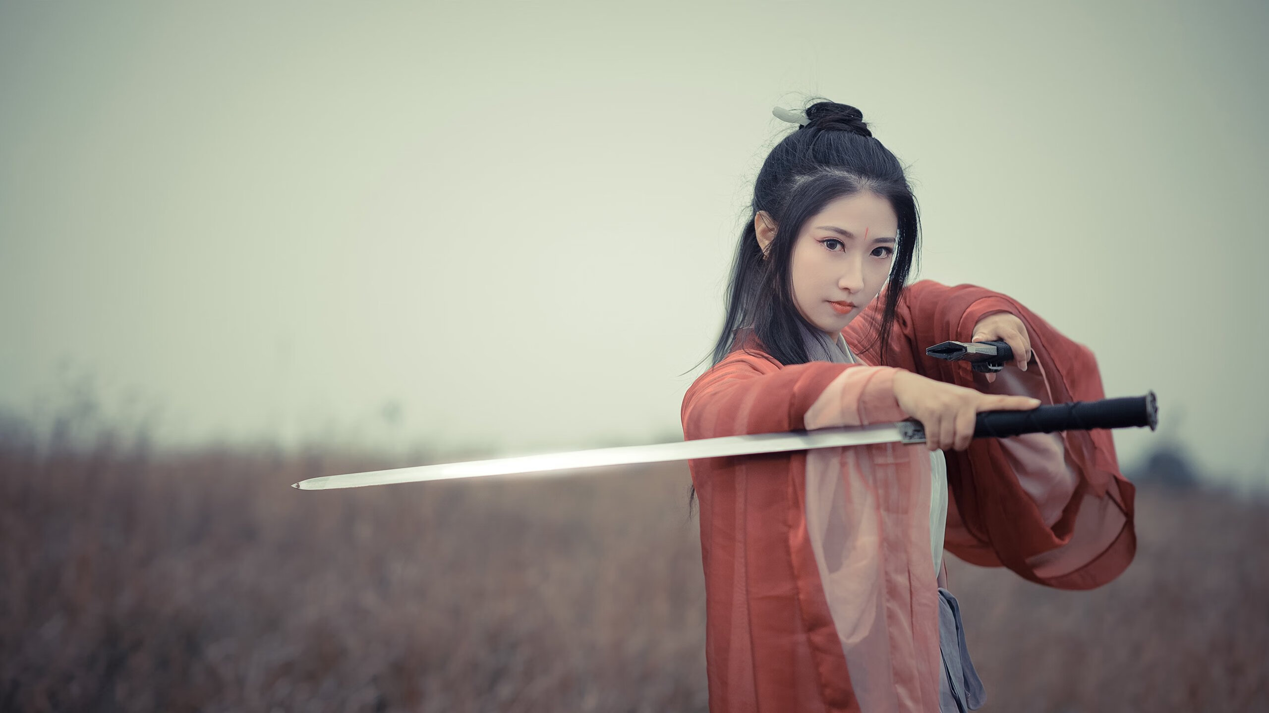 蛙泳新人波兰刷新个人最佳,波浪式蛙泳慢动作视频