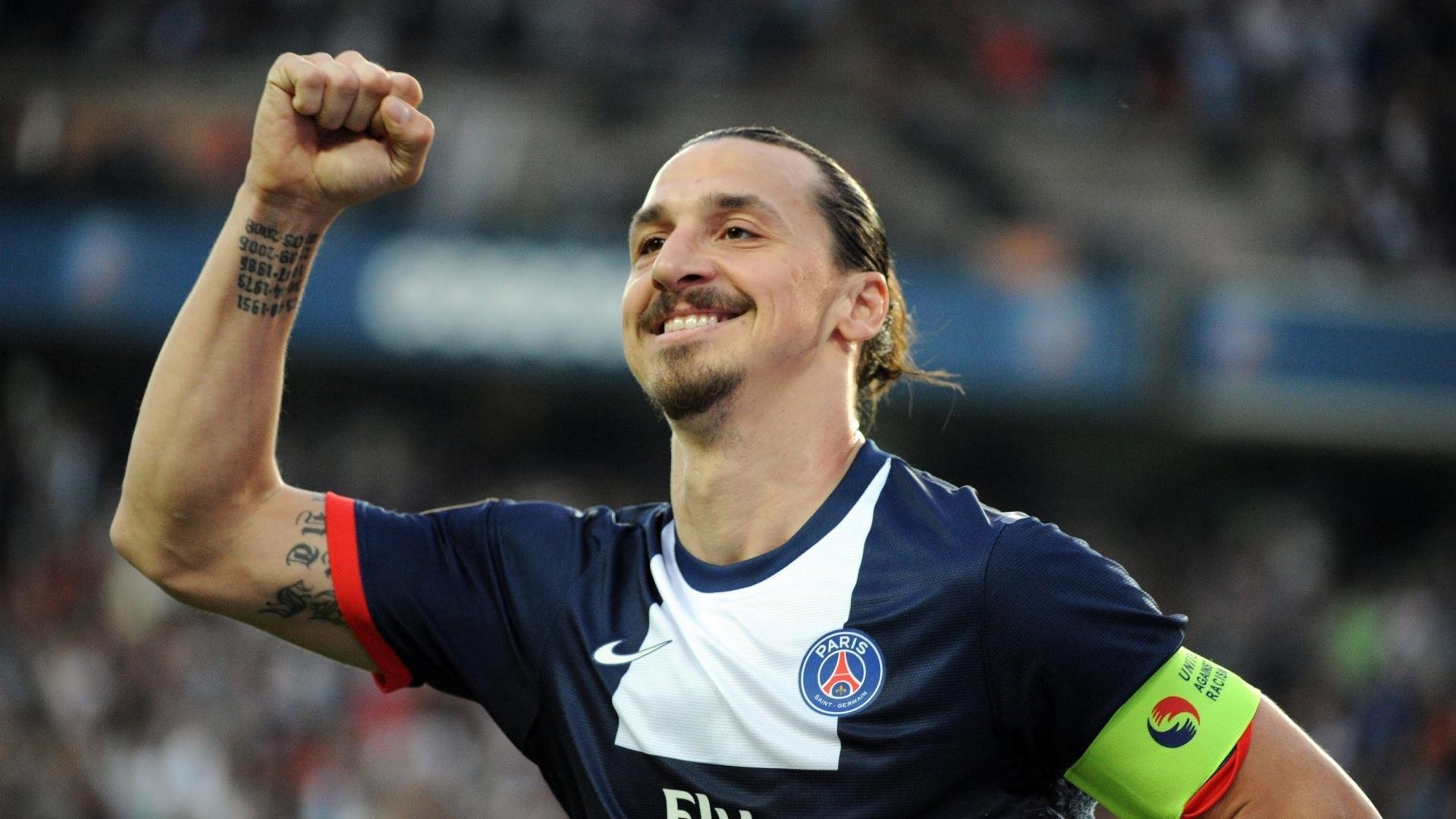 爱游戏体育app-球迷投票：你认为本赛季最值得关注的明星，知名球迷