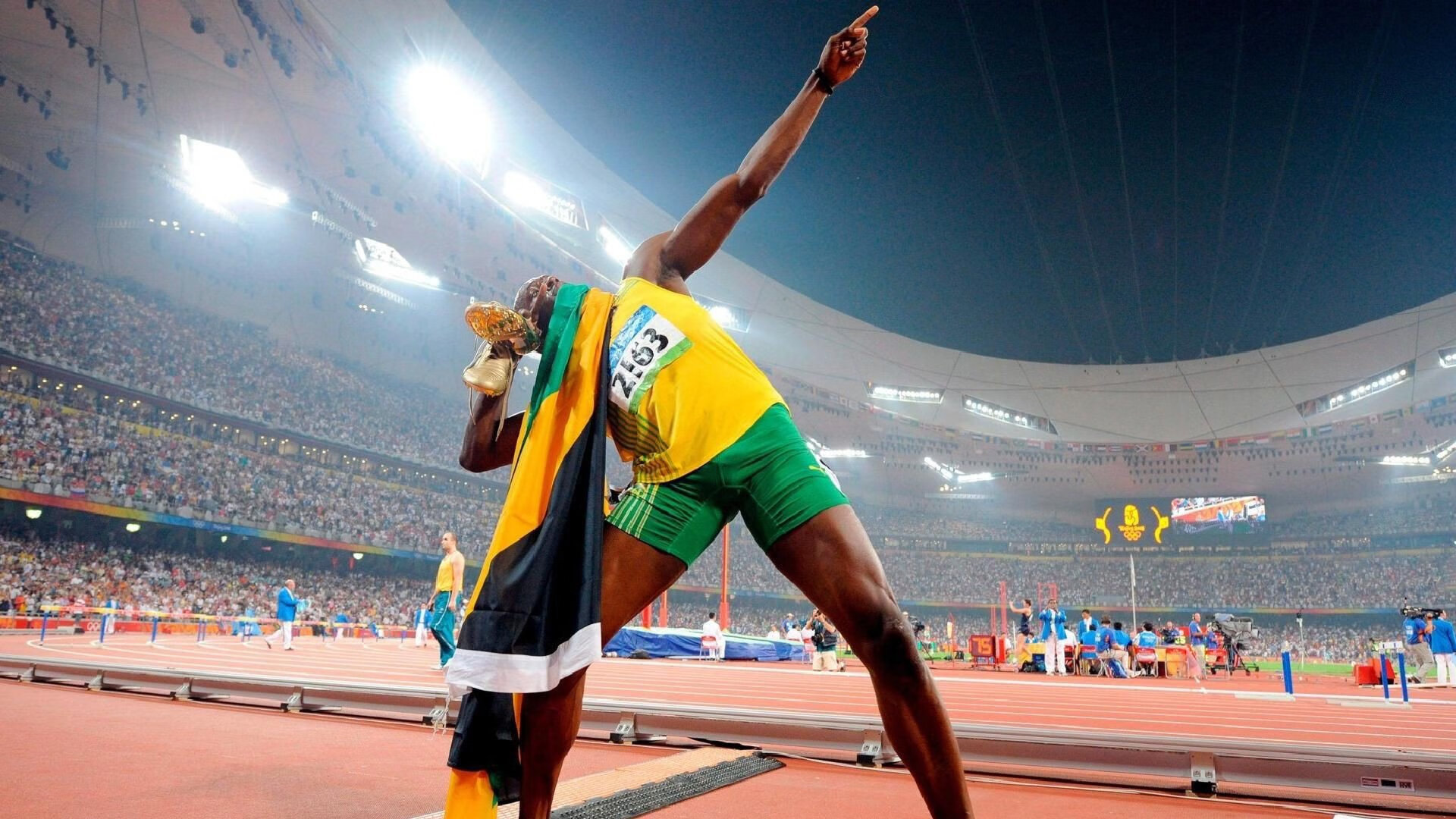 球迷投票:你认为本赛季最值得关注的明星,知名球迷