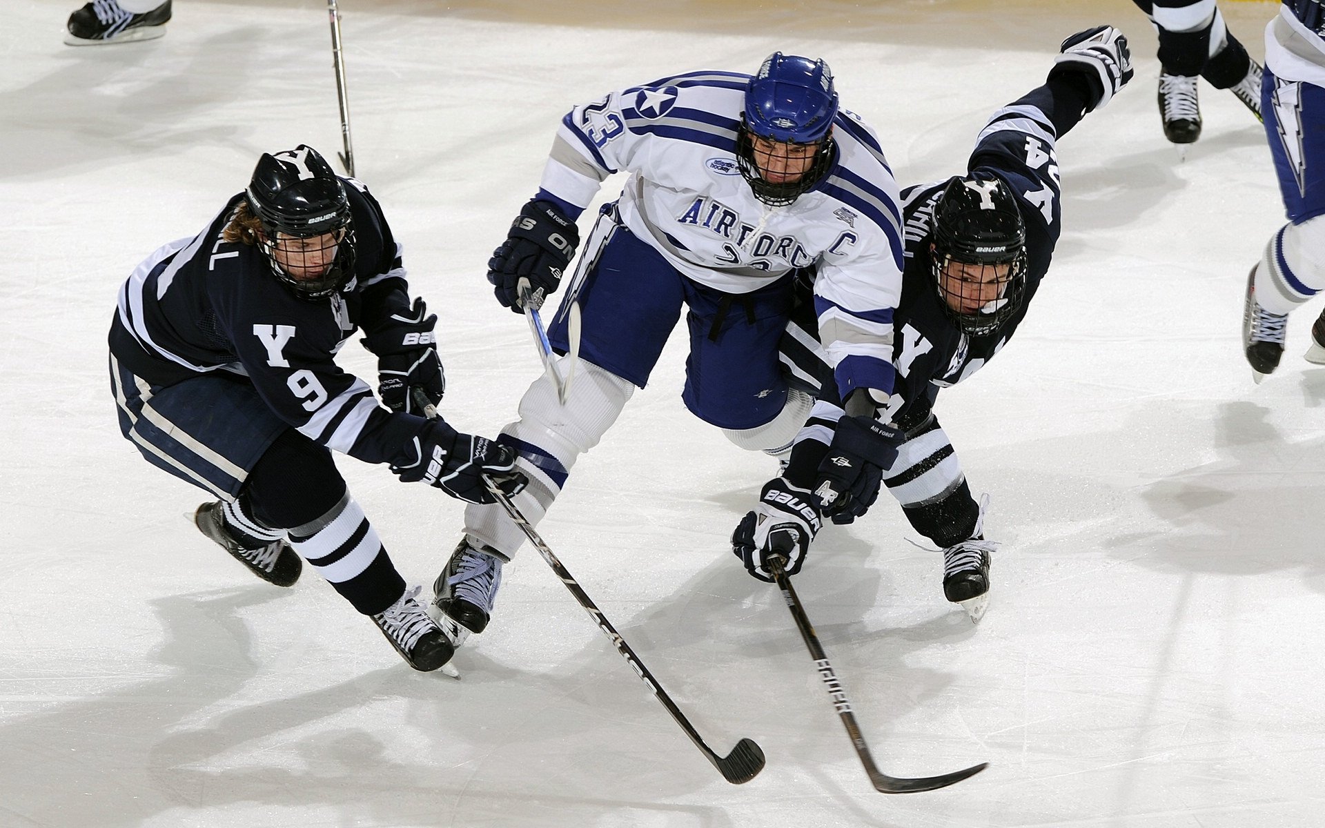 电竞行业政策新动向，为行业发展提供新机遇，2020国家对电竞行业的政策